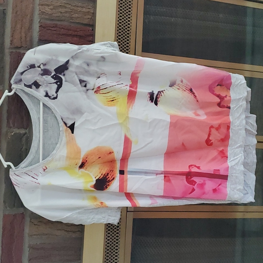 APT.9 Shirt